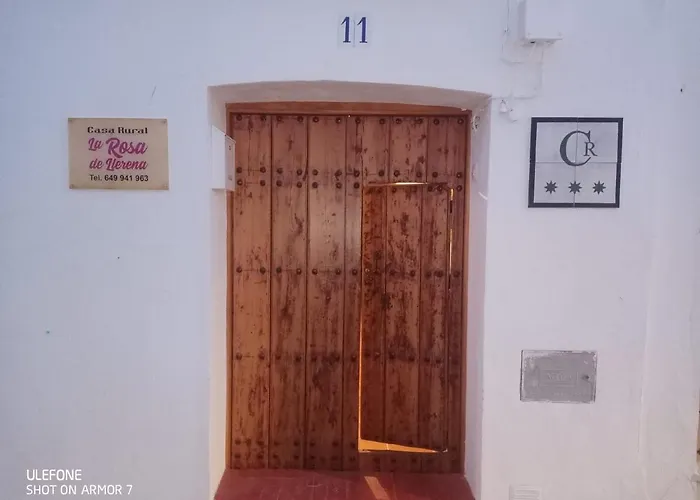 La Rosa De * Llerena